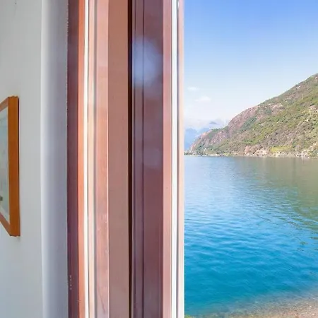 Studiolake By Design *